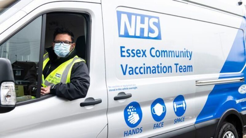 0_FORD_UK_NHS_VACCINE_VAN_04JPG-800x450-c